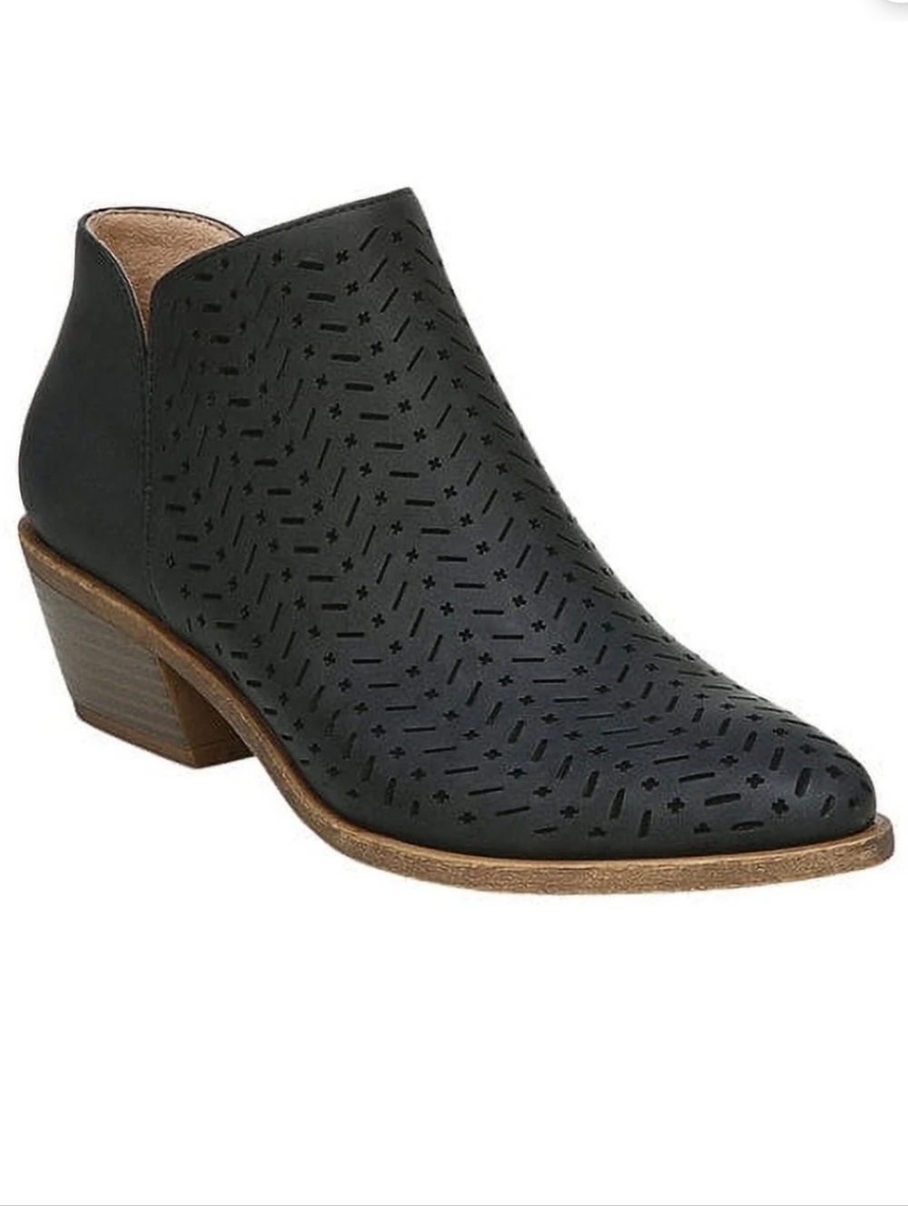 New w/Box Life stride Payton Vegan Leather Perforated Pull-On Ankle Bootie 10 W